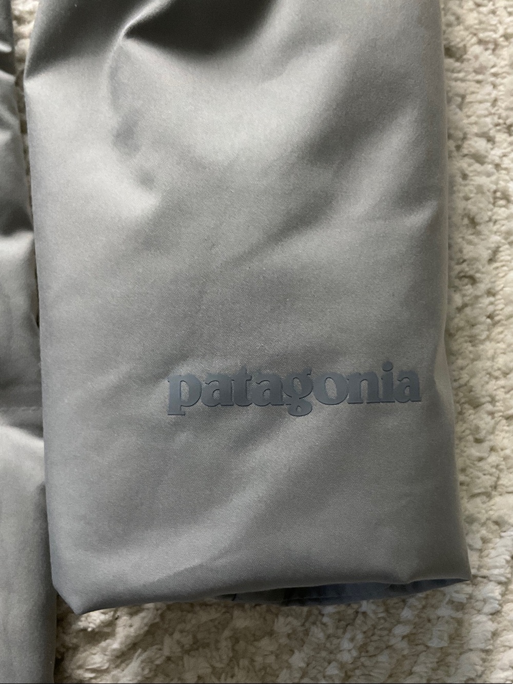 Patagonia Women's Jackson Glacier Parka Style #27915 Fall of 2019 Size XS - Picture 3 of 16